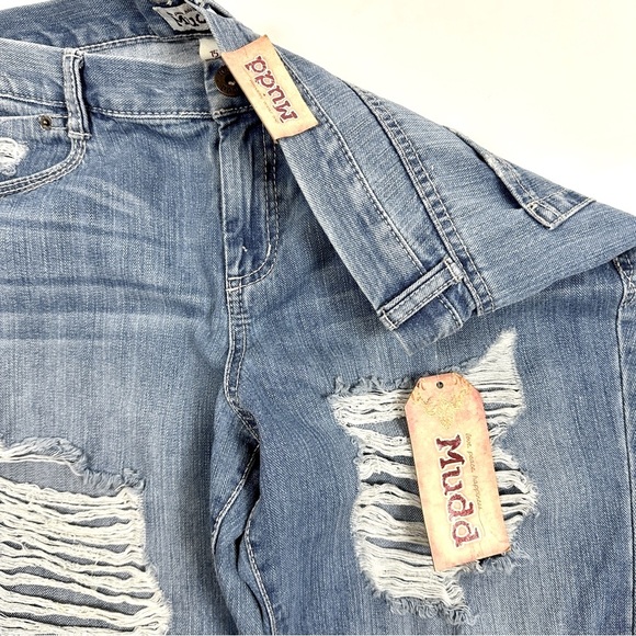 MUDD Women's Blue Distressed Low Rise Cropped Jeans, Size 15 - Picture 5 of 15